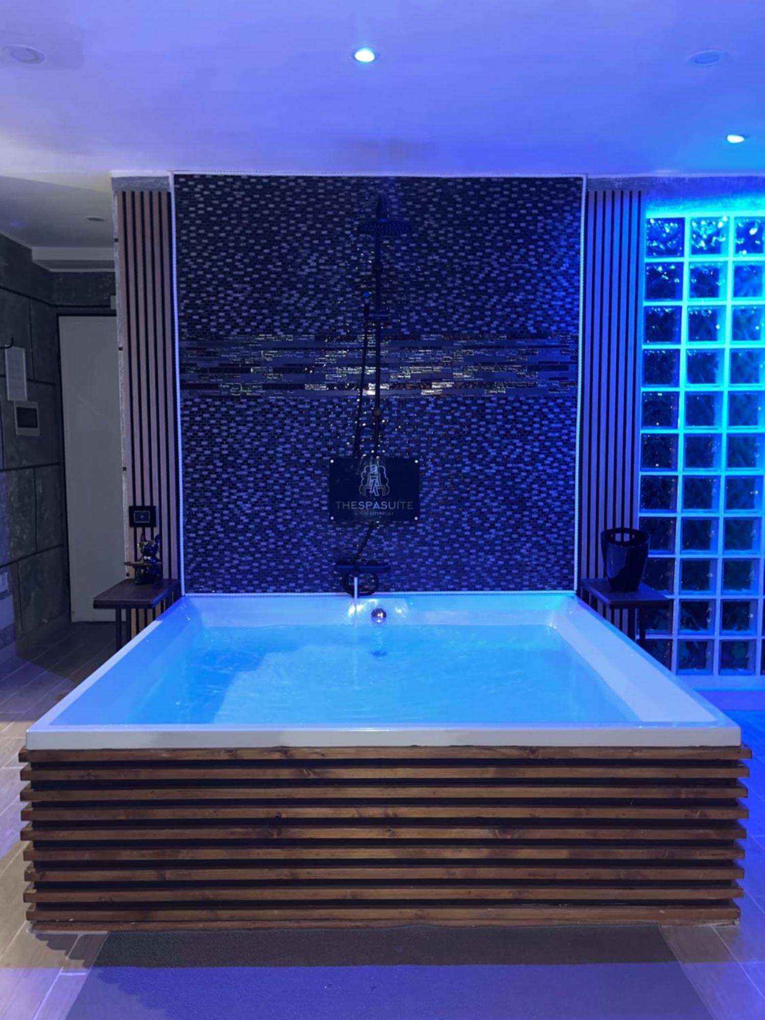 The Spa Suite Rome Bagian luar foto